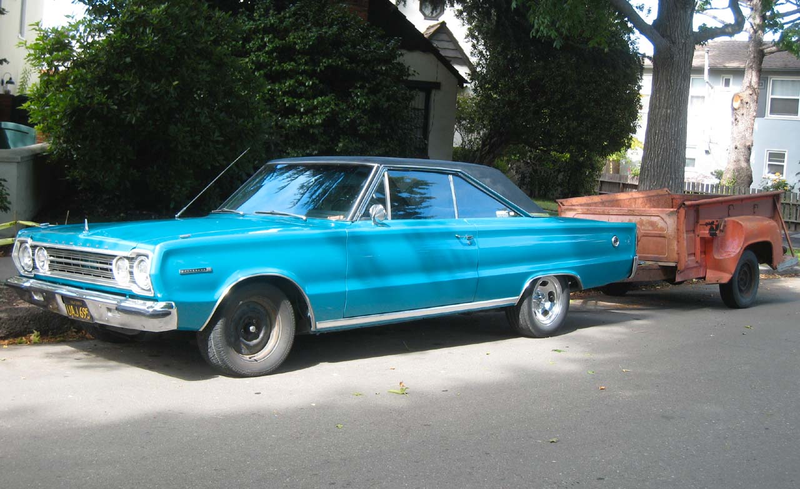 Illustration for article titled 1967 Plymouth Belvedere II, with Bonus 1958 Dodge Pickup Bed Trailer